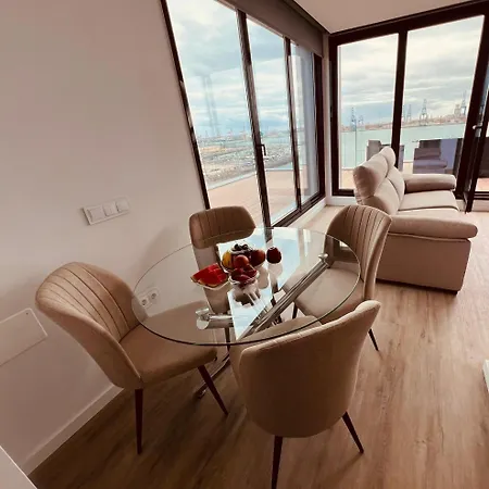 Penthouse Sun View *